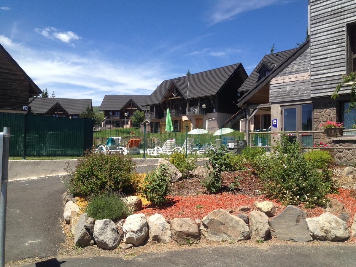 Residence Le Bois De La Reine Super Besse Exterior photo