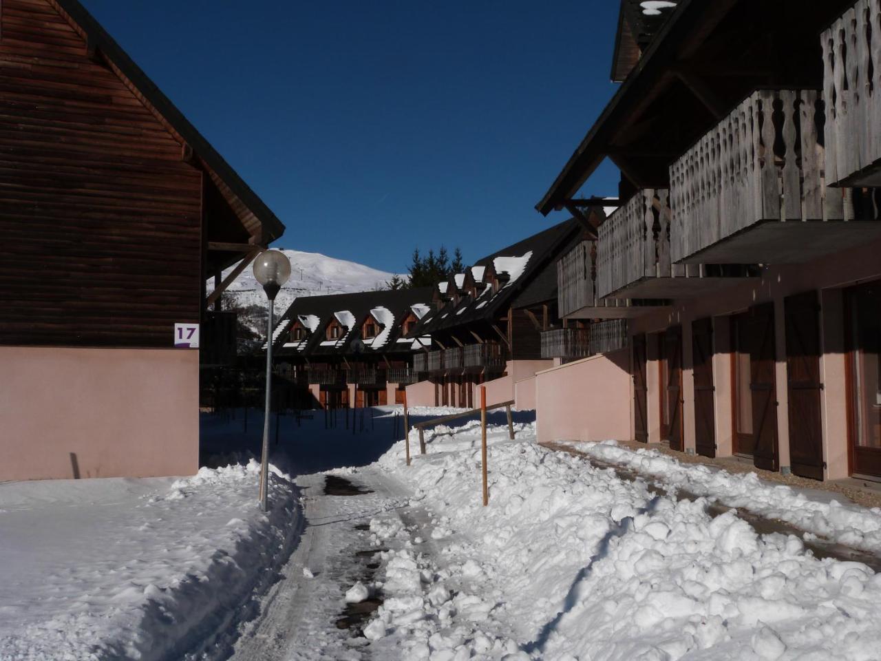 Residence Le Bois De La Reine Super Besse Exterior photo